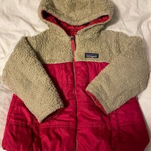 Patagonia girls reversible hooded jacket size 4t